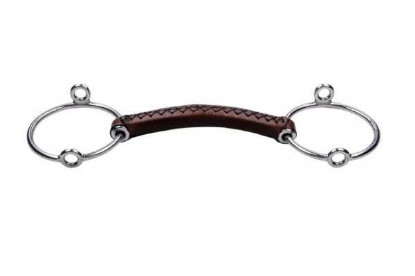 Trust Equestrian Ophaal Watertrens Met Leer Bekleed. 1 Trust Equestrian Ophaal Watertrens Met Leer Bekleed.